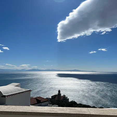 Blue Dream - Amalfi Coast بيت للعطل